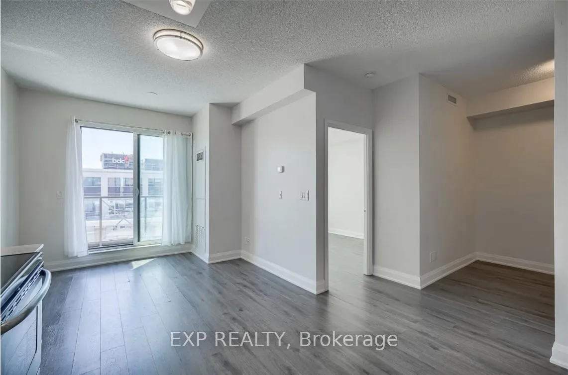 Photo 15 of Unit 523, 8228 Birchmount Road, Markham, Unionville — HOMEH