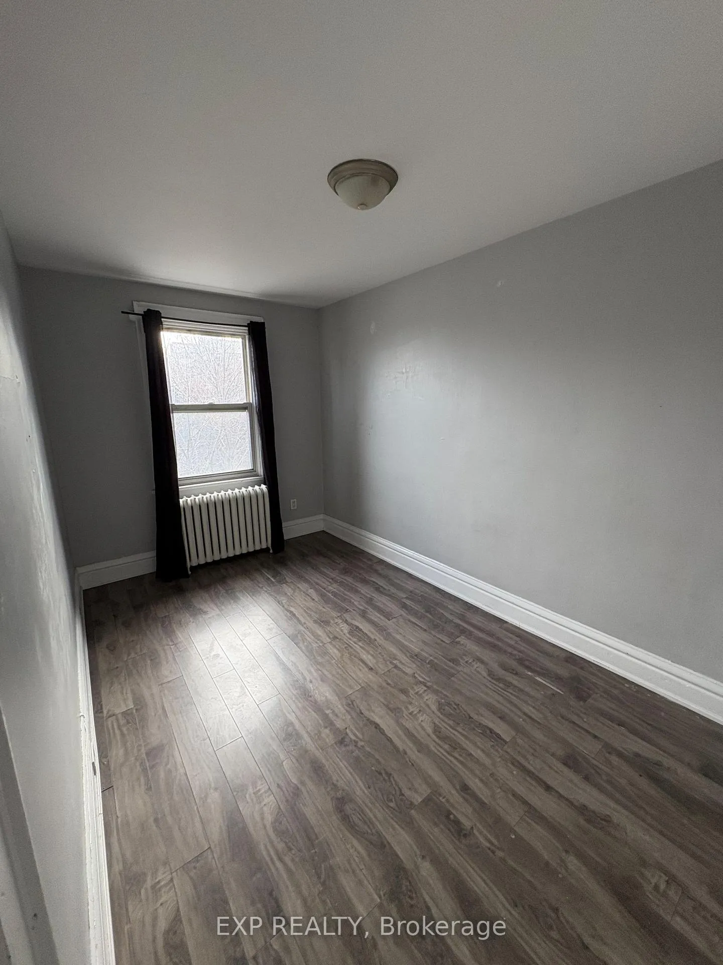 Photo 3 of Unit 3, 50 East Avenue S, Hamilton, Stinson — HOMEH