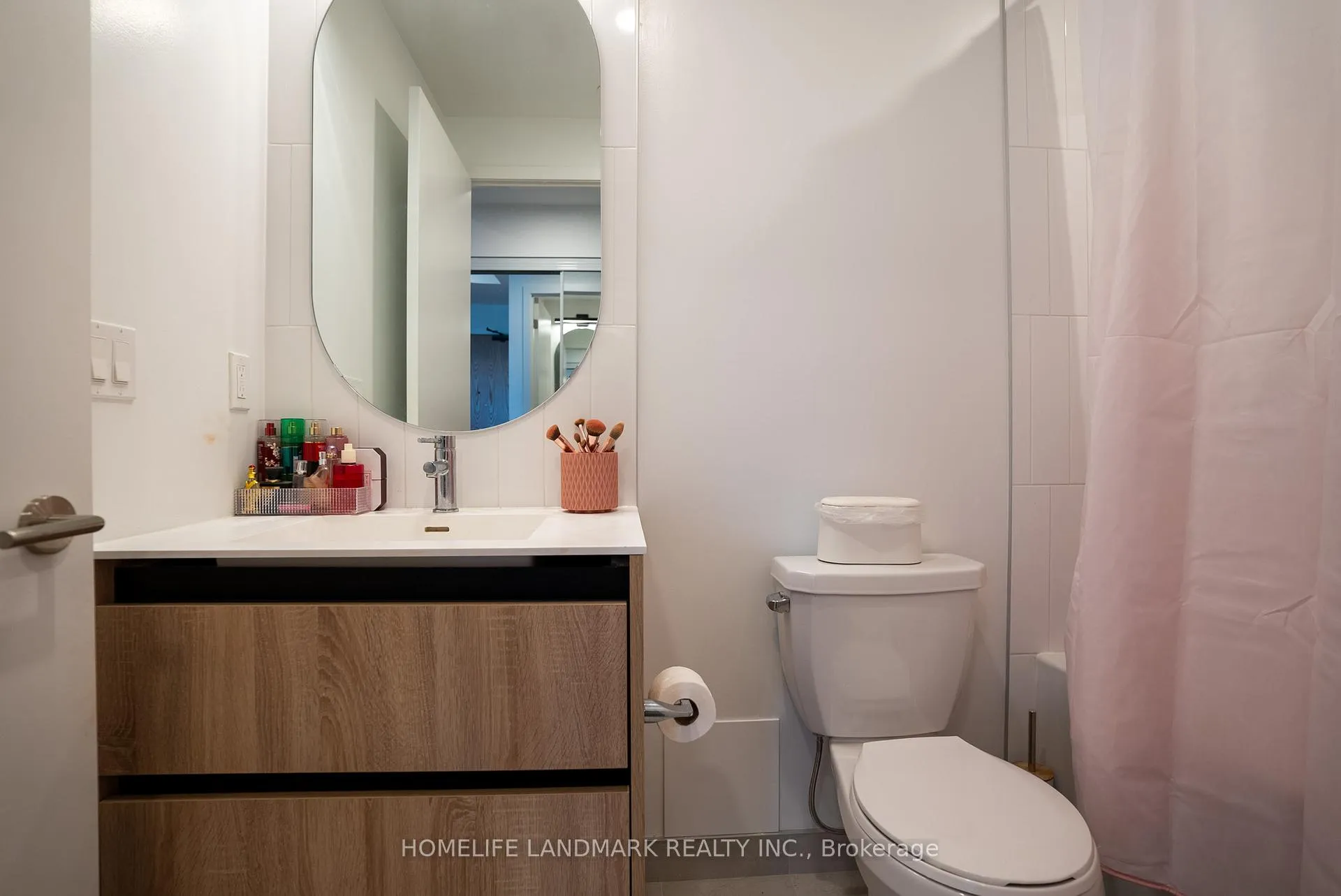 Photo 10 of Unit A-0519, 7950 bathurst Street, Vaughan, Beverley Glen — HOMEH