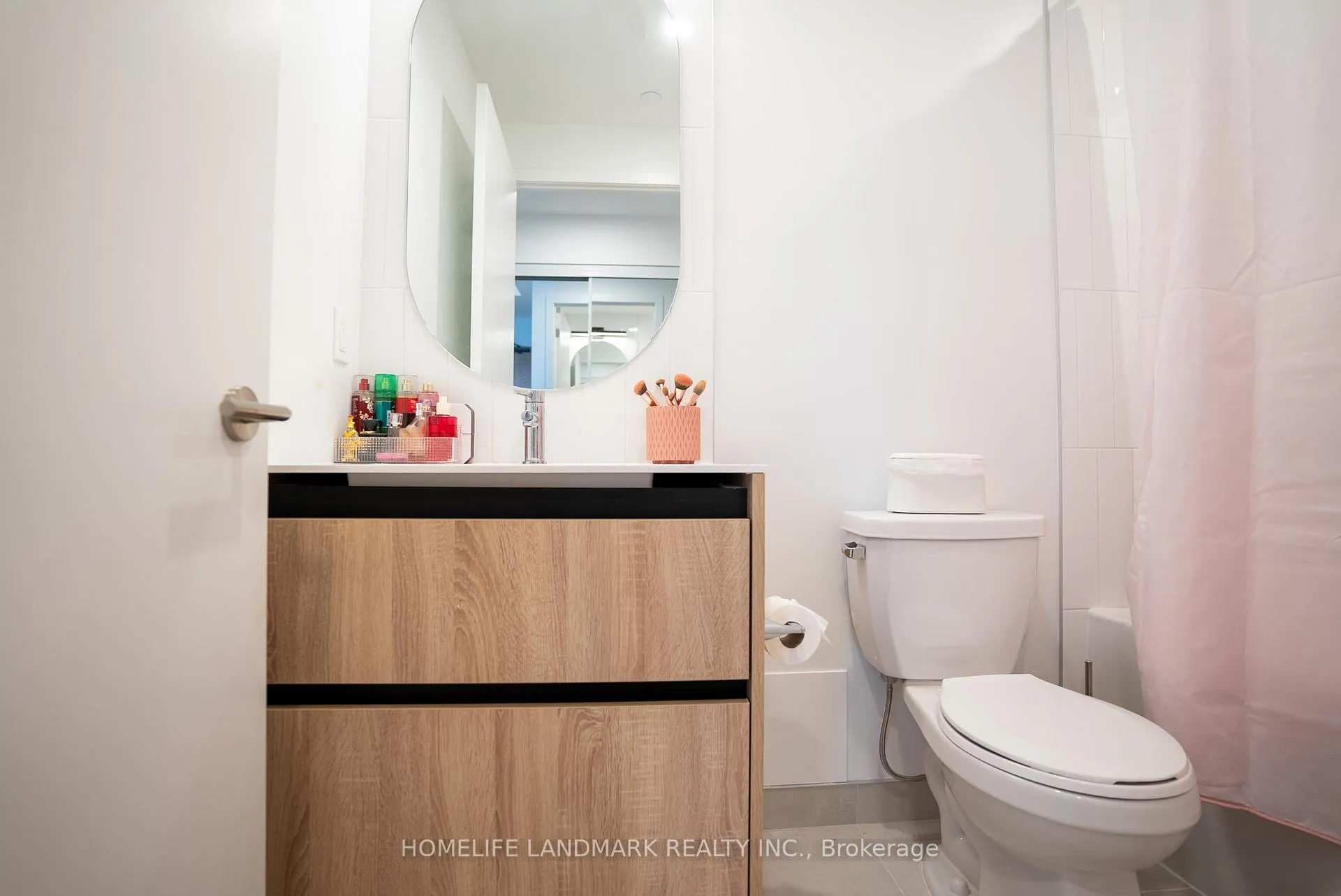 Photo 12 of Unit A-0519, 7950 bathurst Street, Vaughan, Beverley Glen — HOMEH
