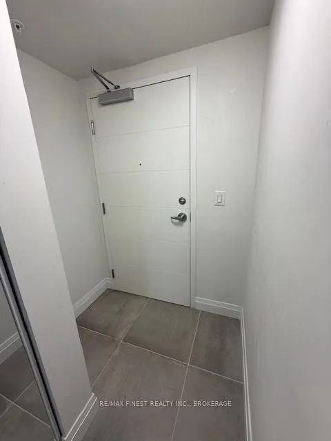 Photo 3 of Unit 223, 652 Princess Street, Kingston, Central City East — HOMEH