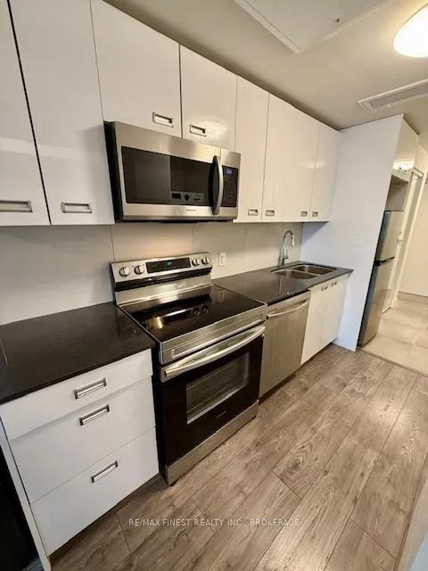 Photo 8 of Unit 223, 652 Princess Street, Kingston, Central City East — HOMEH