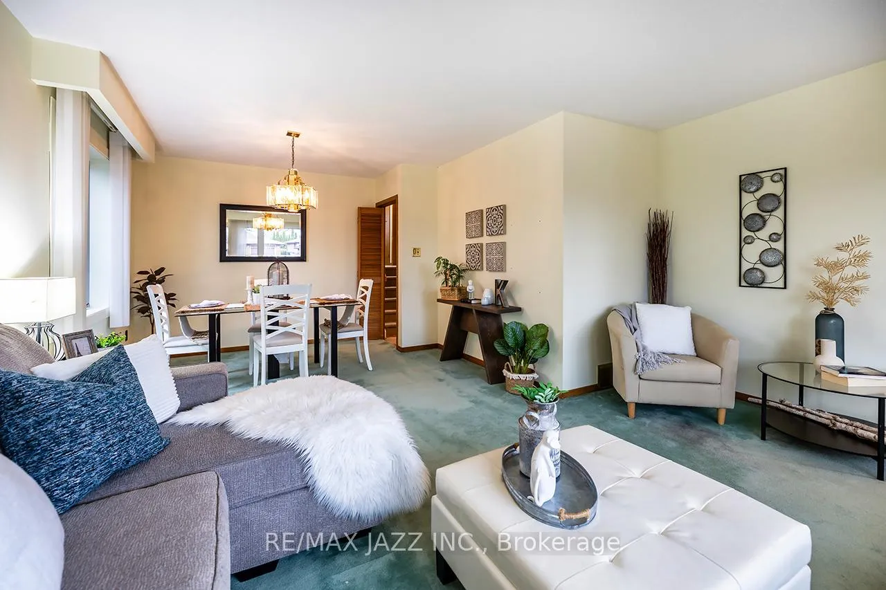 Photo 9 of 350 Orange Crescent, Oshawa, O'Neill — HOMEH