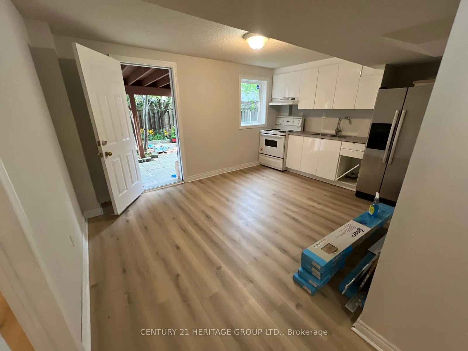 Photo 2 of Unit Bsmt, 62 Earl Stewart Drive, Aurora, Bayview Wellington — HOMEH
