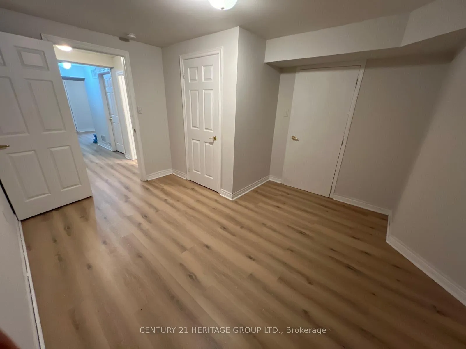 Photo 5 of Unit Bsmt, 62 Earl Stewart Drive, Aurora, Bayview Wellington — HOMEH