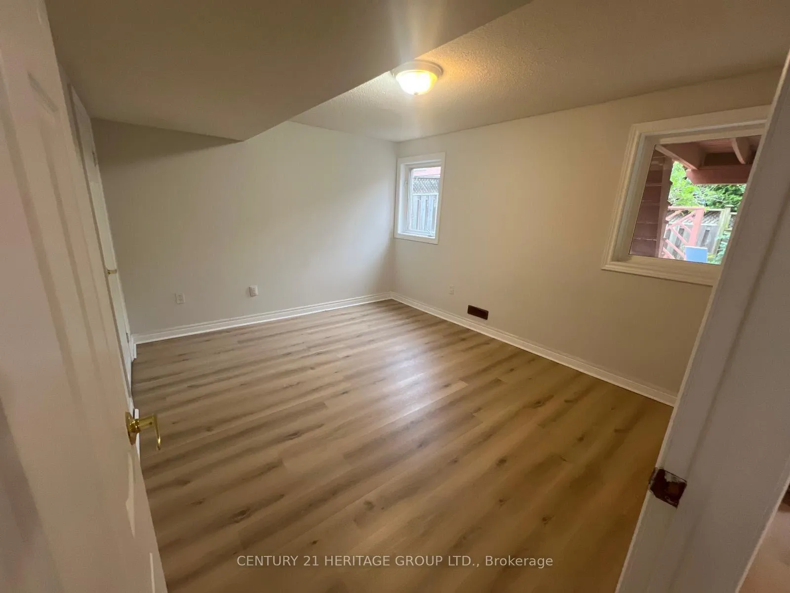 Photo 7 of Unit Bsmt, 62 Earl Stewart Drive, Aurora, Bayview Wellington — HOMEH