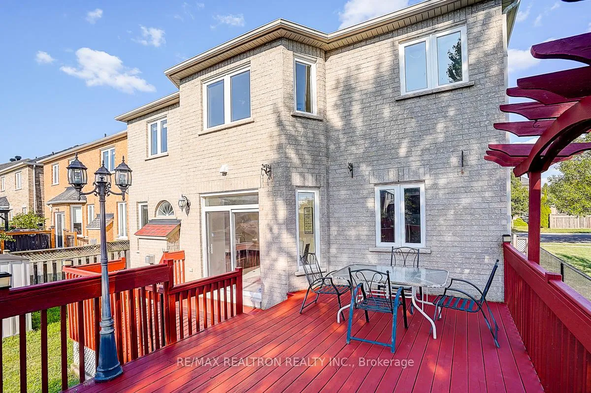 Photo 9 of Unit Main/2nd, 22 Alfred Paterson Drive, Markham, Greensborough — HOMEH