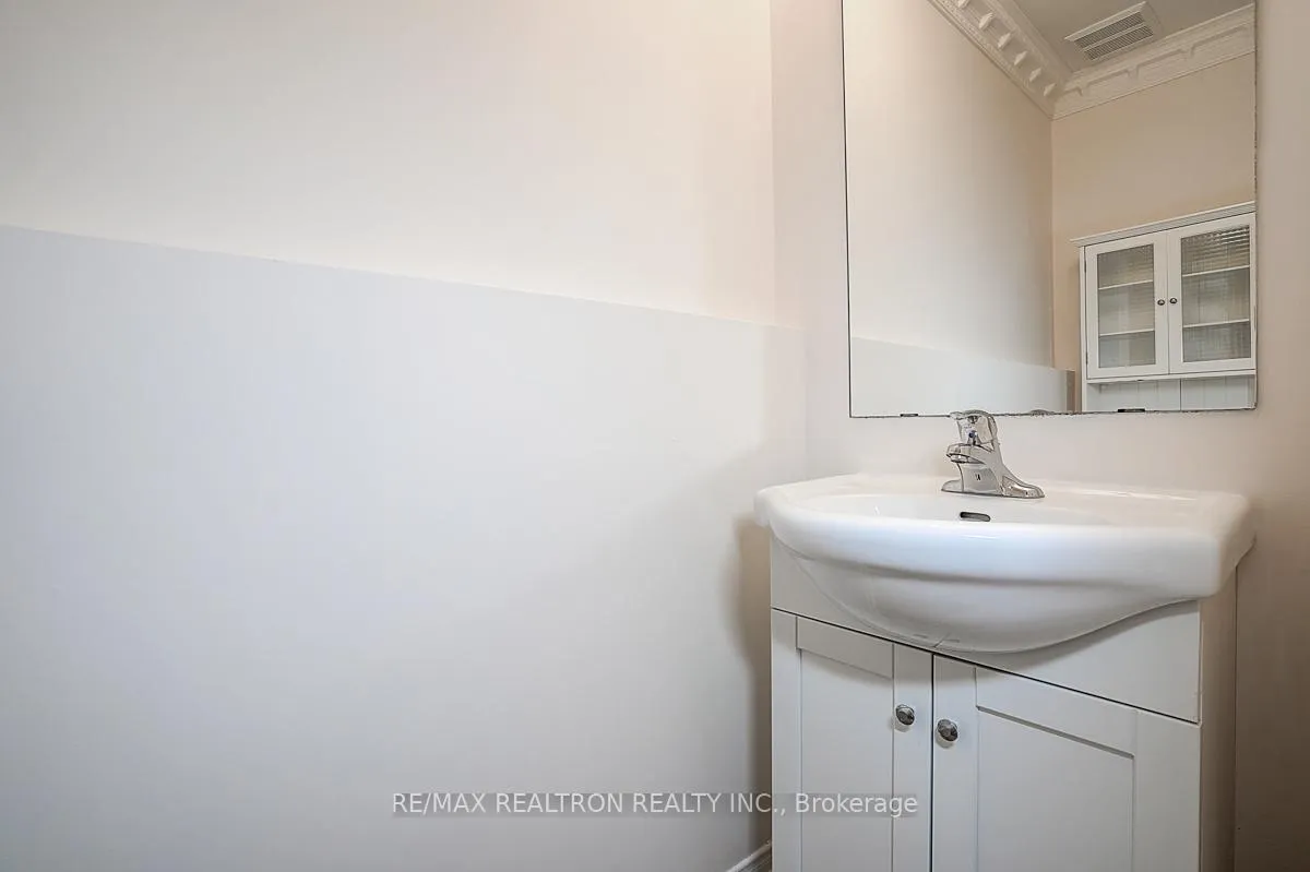 Photo 34 of Unit Main/2nd, 22 Alfred Paterson Drive, Markham, Greensborough — HOMEH