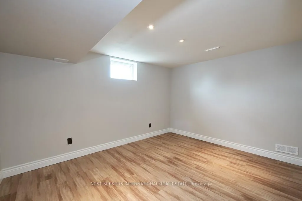 Photo 14 of 257 Dodson Road, Barrie, Painswick North — HOMEH