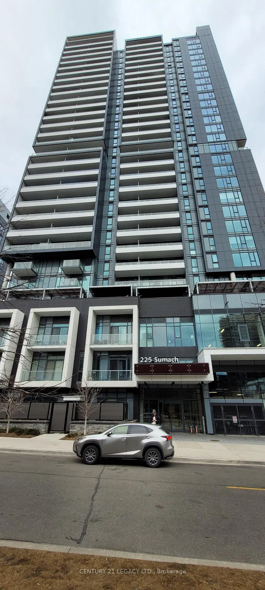 Front of Unit 611, 225 Sumach Street