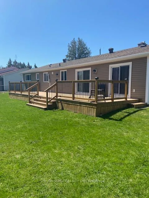 Photo 3 of 19 Bruce Avenue, Georgina, Keswick South — HOMEH