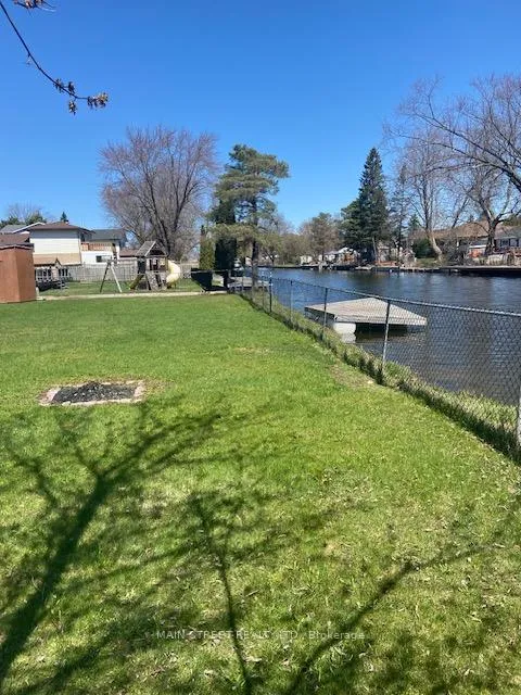 Photo 6 of 19 Bruce Avenue, Georgina, Keswick South — HOMEH