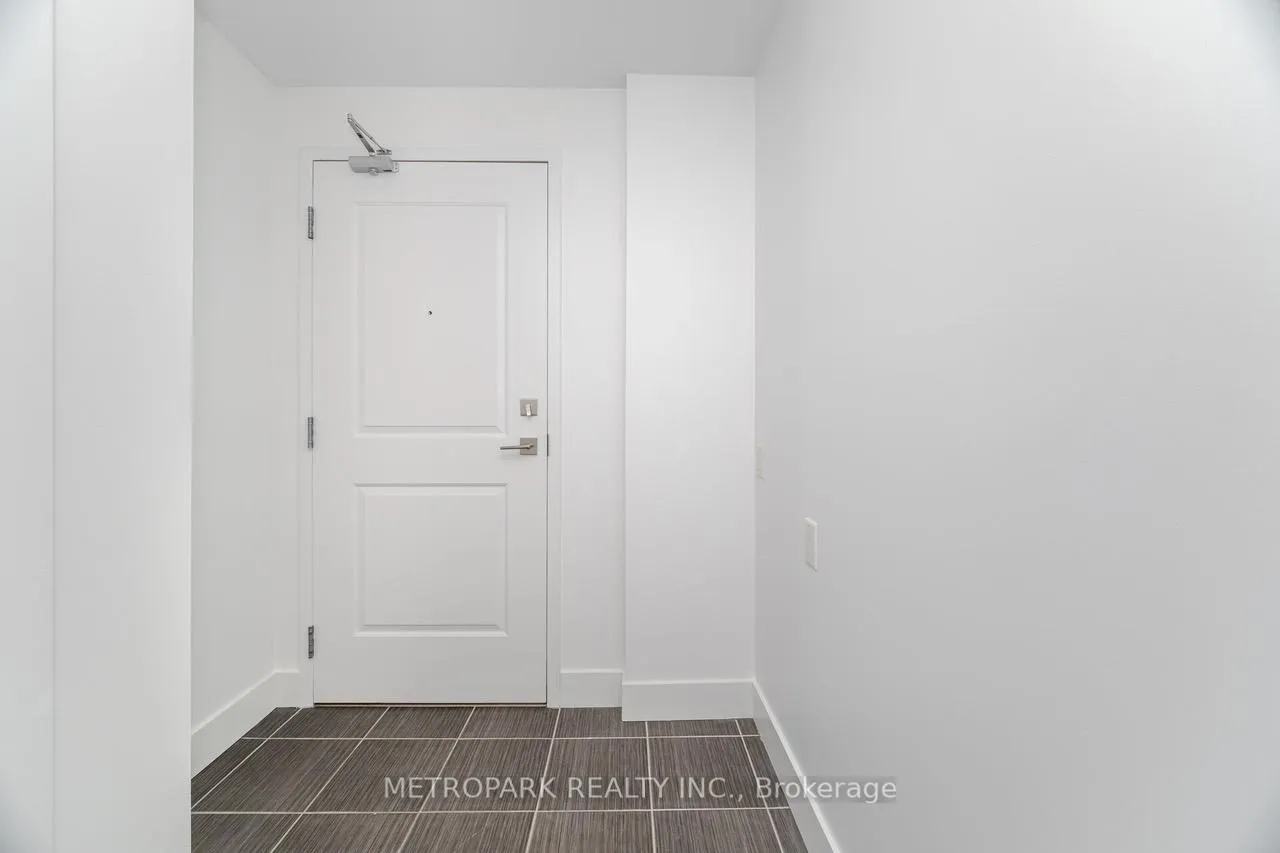 Photo 7 of Unit 102, 85 Robinson Street, Hamilton, Durand — HOMEH