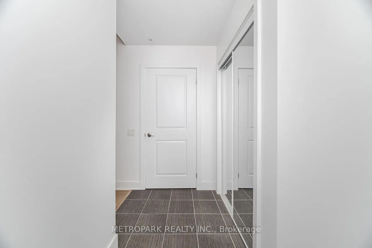Photo 8 of Unit 102, 85 Robinson Street, Hamilton, Durand — HOMEH