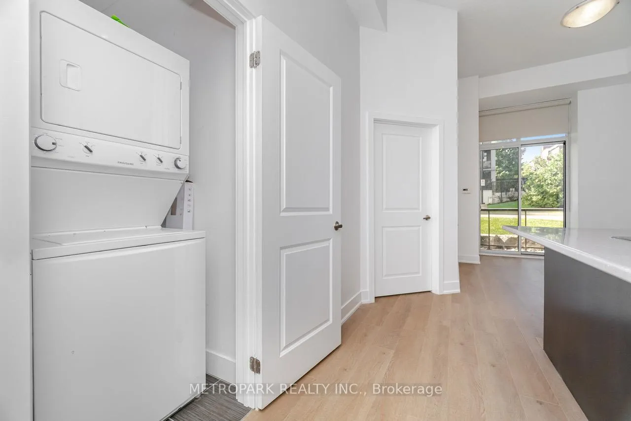 Photo 24 of Unit 102, 85 Robinson Street, Hamilton, Durand — HOMEH