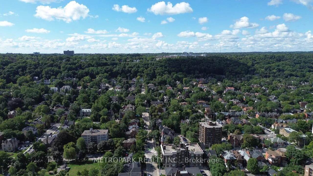 Photo 37 of Unit 102, 85 Robinson Street, Hamilton, Durand — HOMEH
