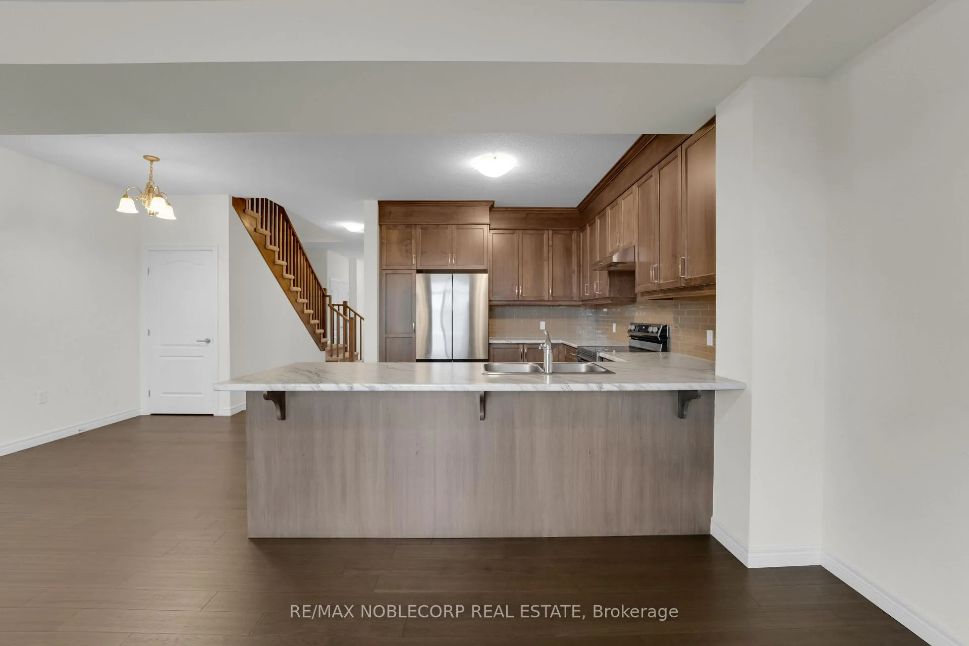 Photo 25 of 15 Lloyd Davies Way, Hamilton, Rural Glanbrook — HOMEH