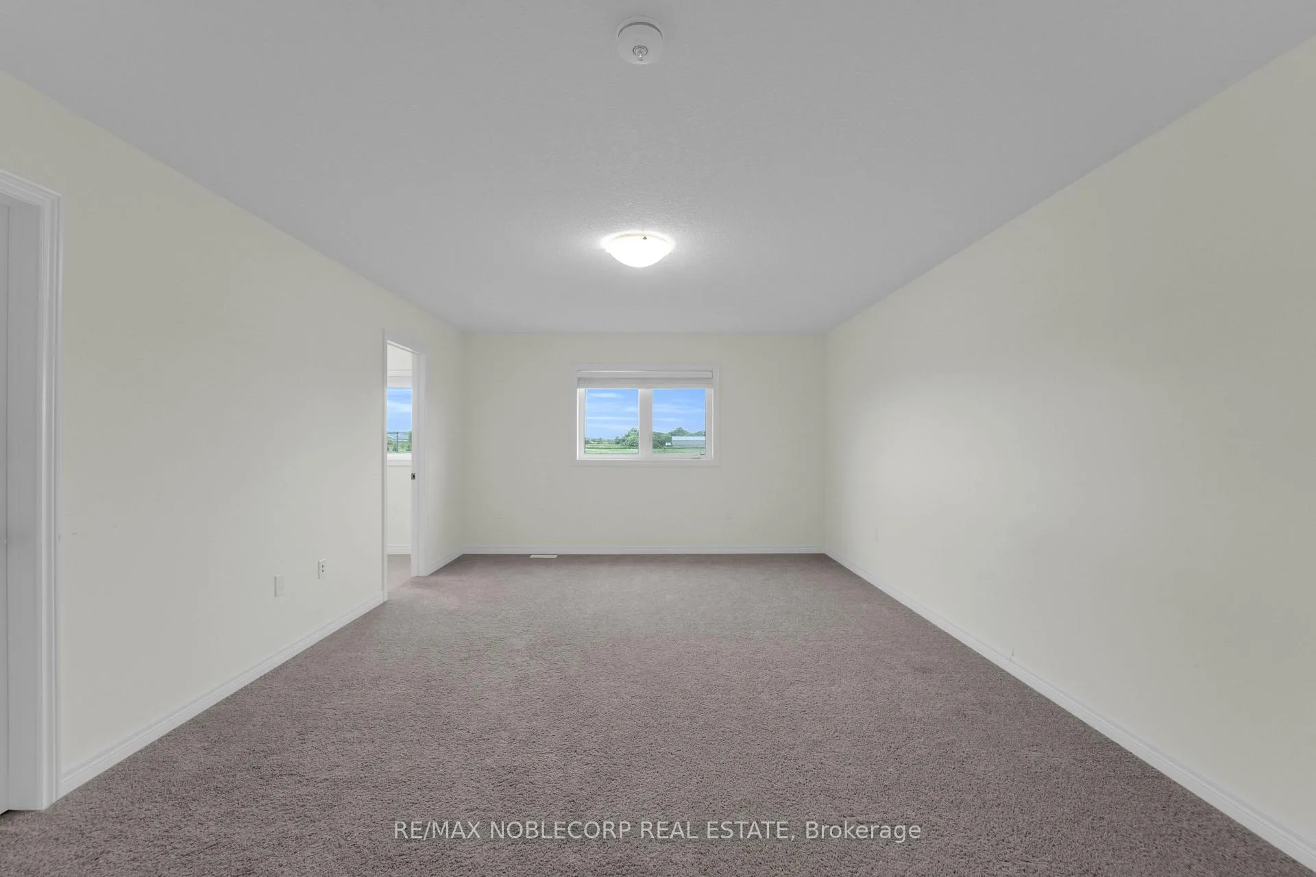 Photo 28 of 15 Lloyd Davies Way, Hamilton, Rural Glanbrook — HOMEH