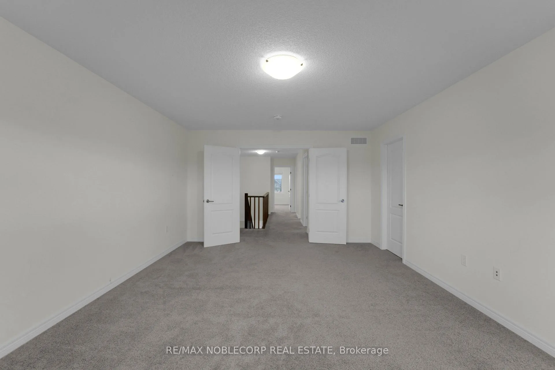 Photo 30 of 15 Lloyd Davies Way, Hamilton, Rural Glanbrook — HOMEH