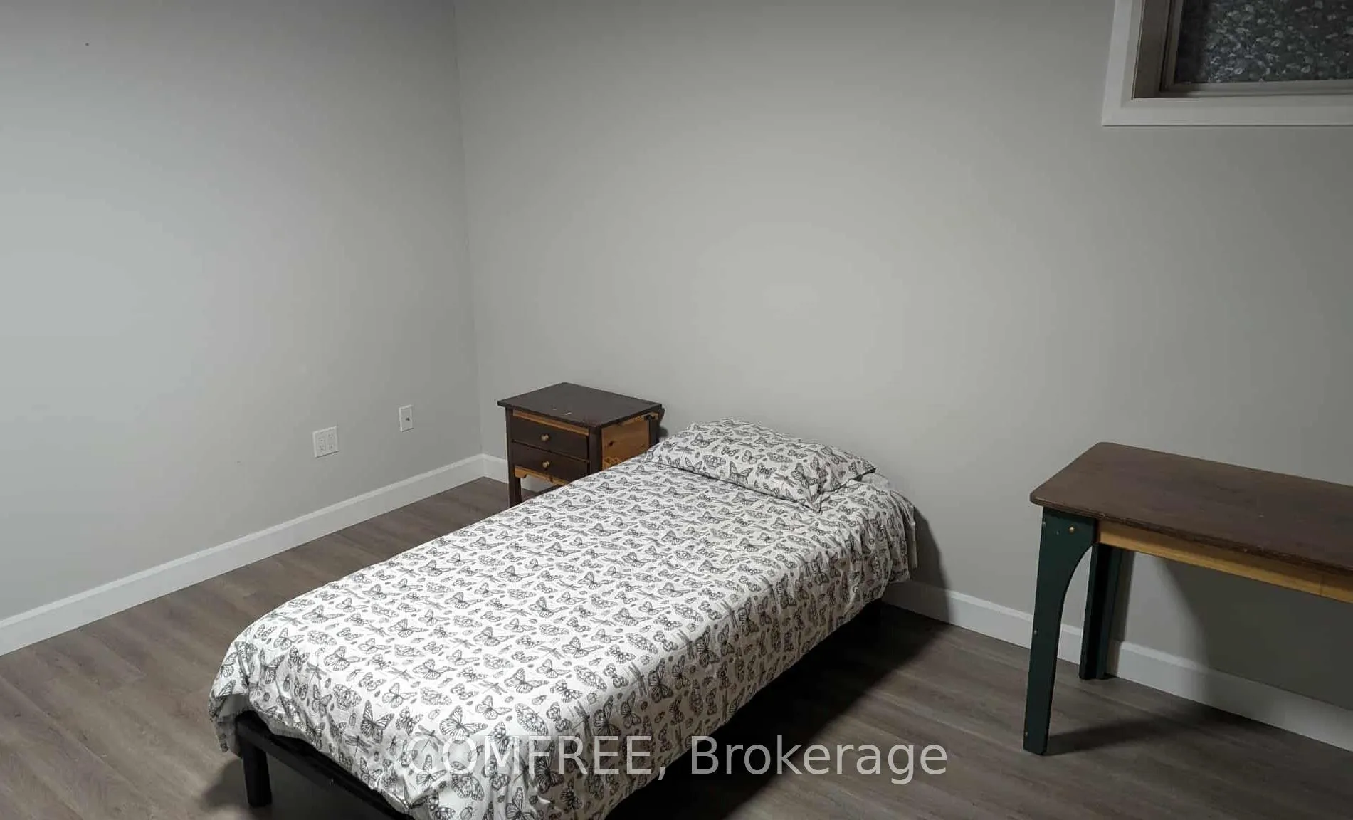 Photo 13 of 410 Grassendale Private, Ottawa, Richmond — HOMEH