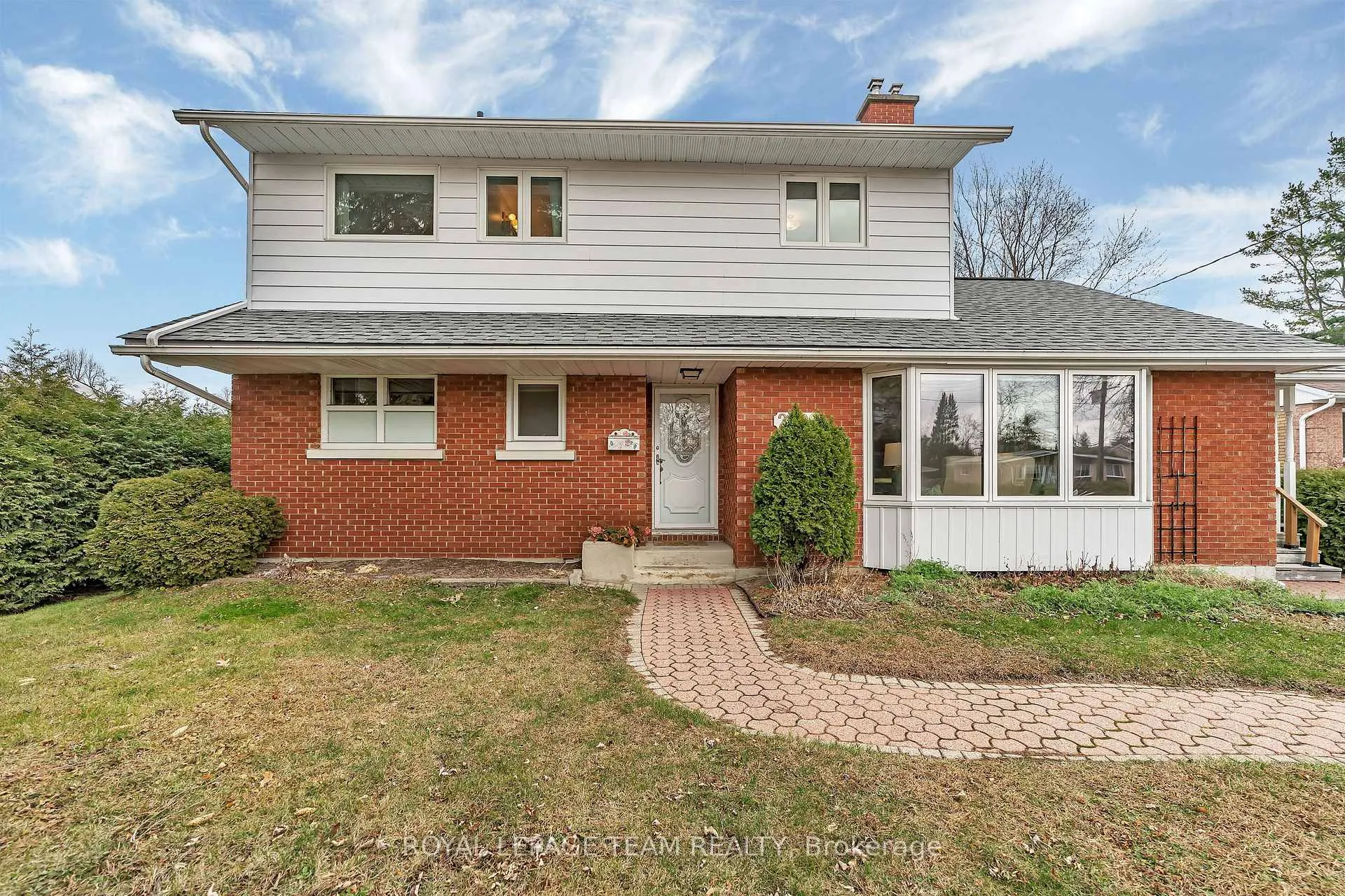 Photo 1 of 2099 Balharrie Avenue S, Ottawa, Hawthorne Meadows — HOMEH