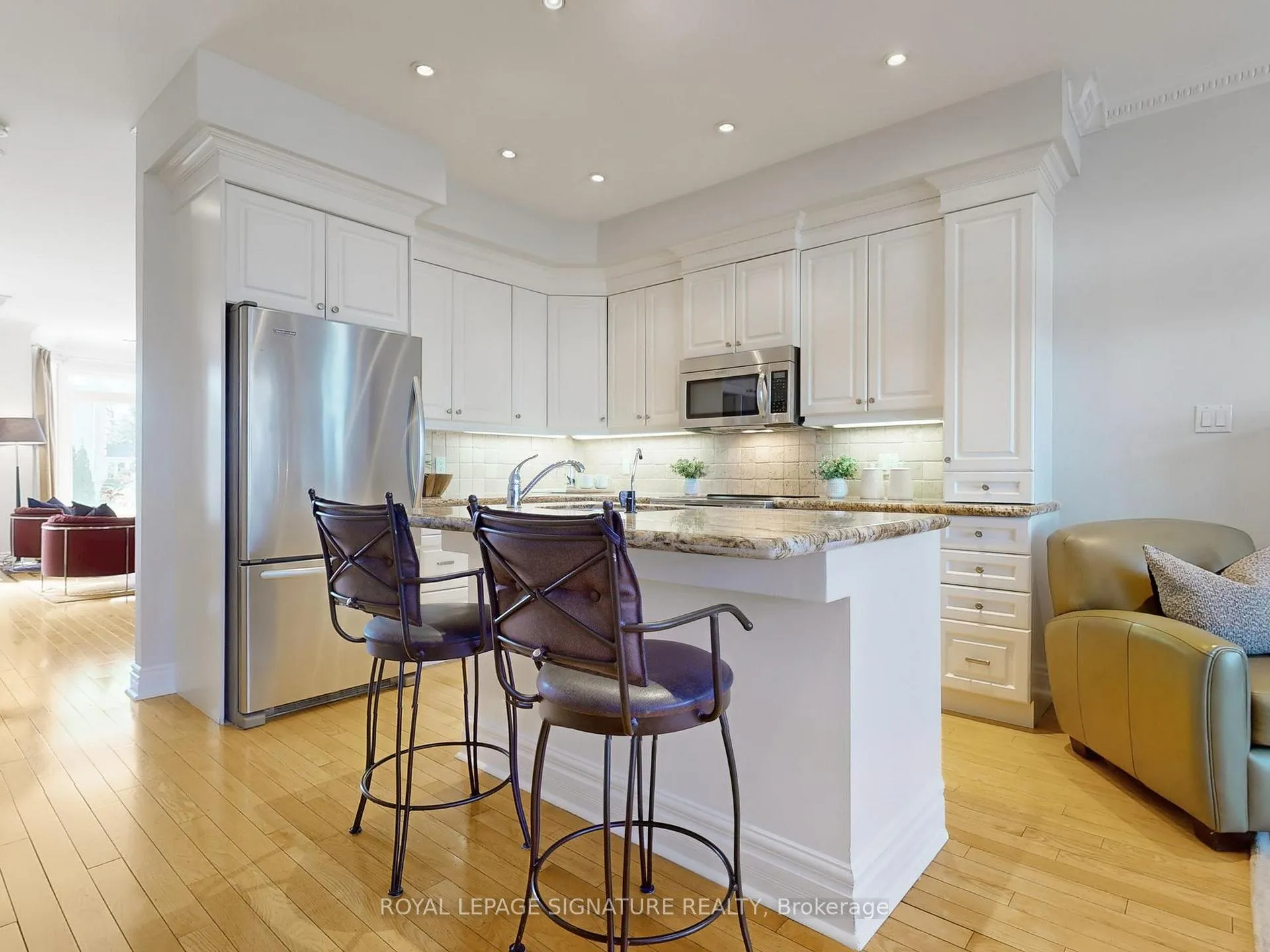 Photo 15 of 53 Stanhope Avenue, Toronto, East York — HOMEH