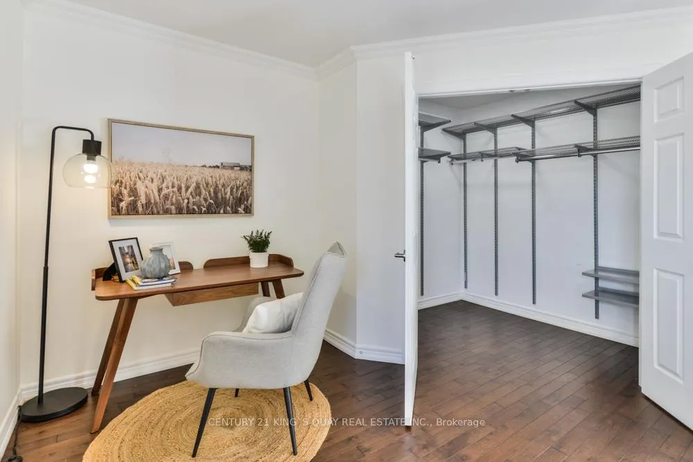 Photo 19 of 131 Downey Circle, Aurora, Bayview Wellington — HOMEH