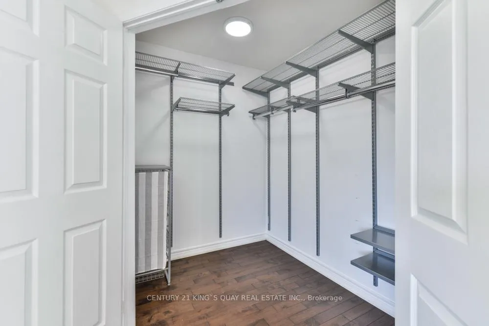 Photo 20 of 131 Downey Circle, Aurora, Bayview Wellington — HOMEH