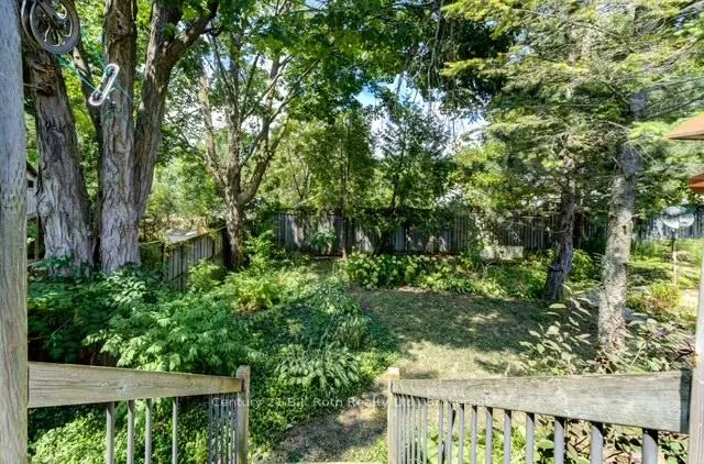 Photo 29 of 24 Champlain Street, Orillia — HOMEH