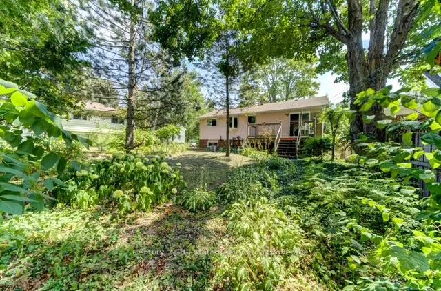 Photo 32 of 24 Champlain Street, Orillia — HOMEH