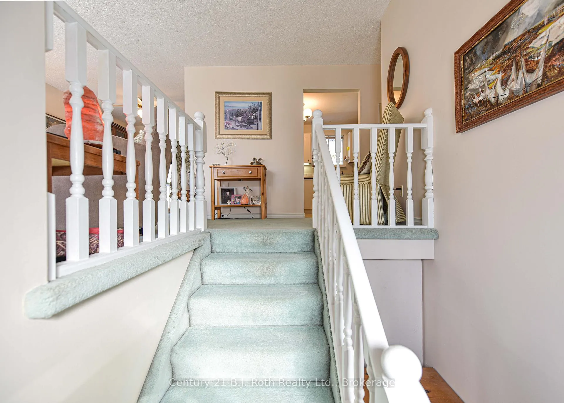 Photo 37 of 24 Champlain Street, Orillia — HOMEH