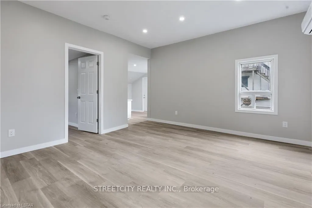 Photo 2 of 398 Brown Street, Chatham-Kent, Dresden — HOMEH