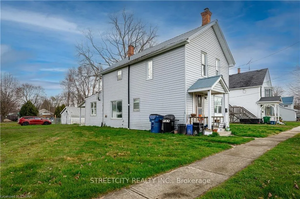 Photo 18 of 398 Brown Street, Chatham-Kent, Dresden — HOMEH