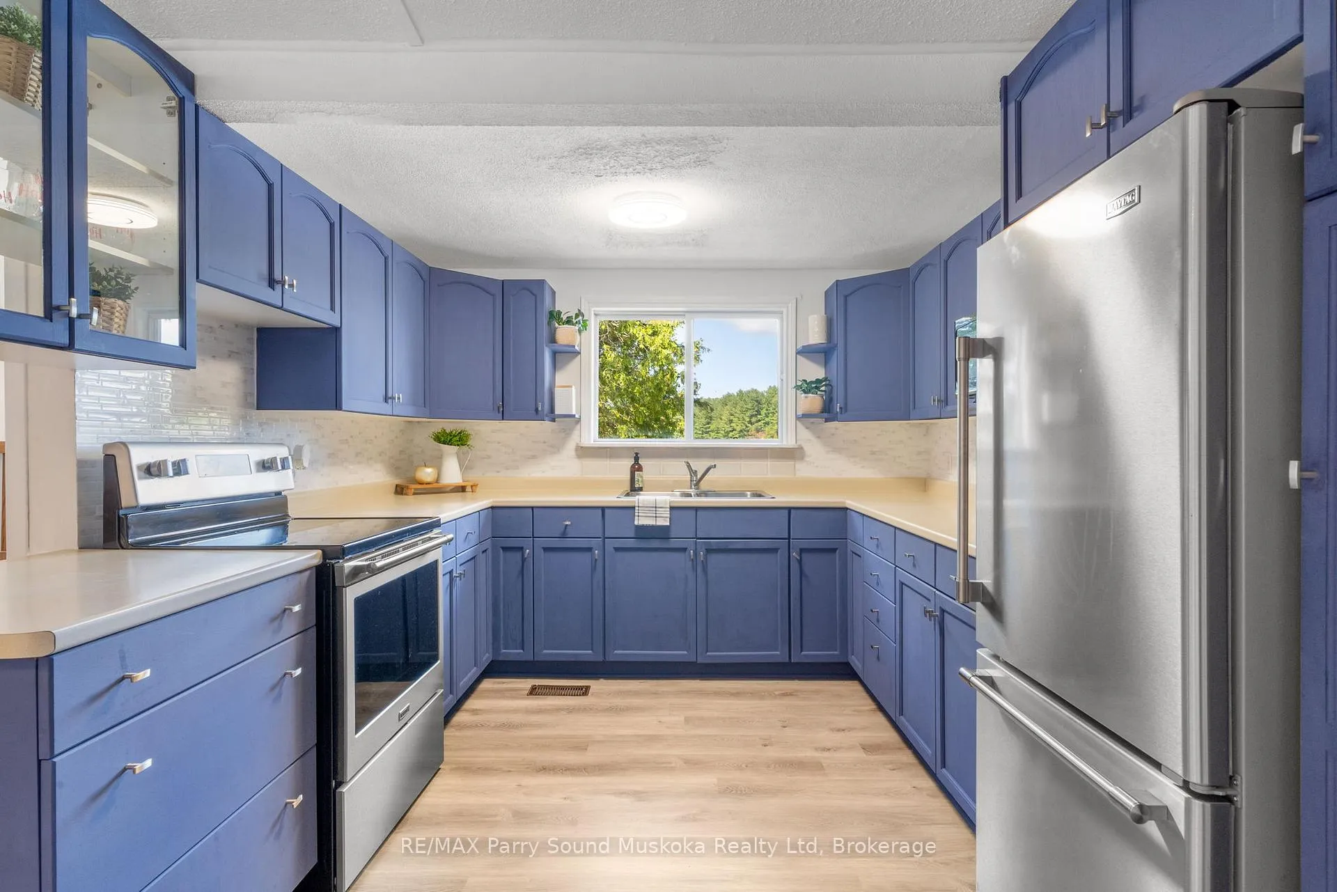 Photo 9 of 13 Shady Lane, Seguin — HOMEH