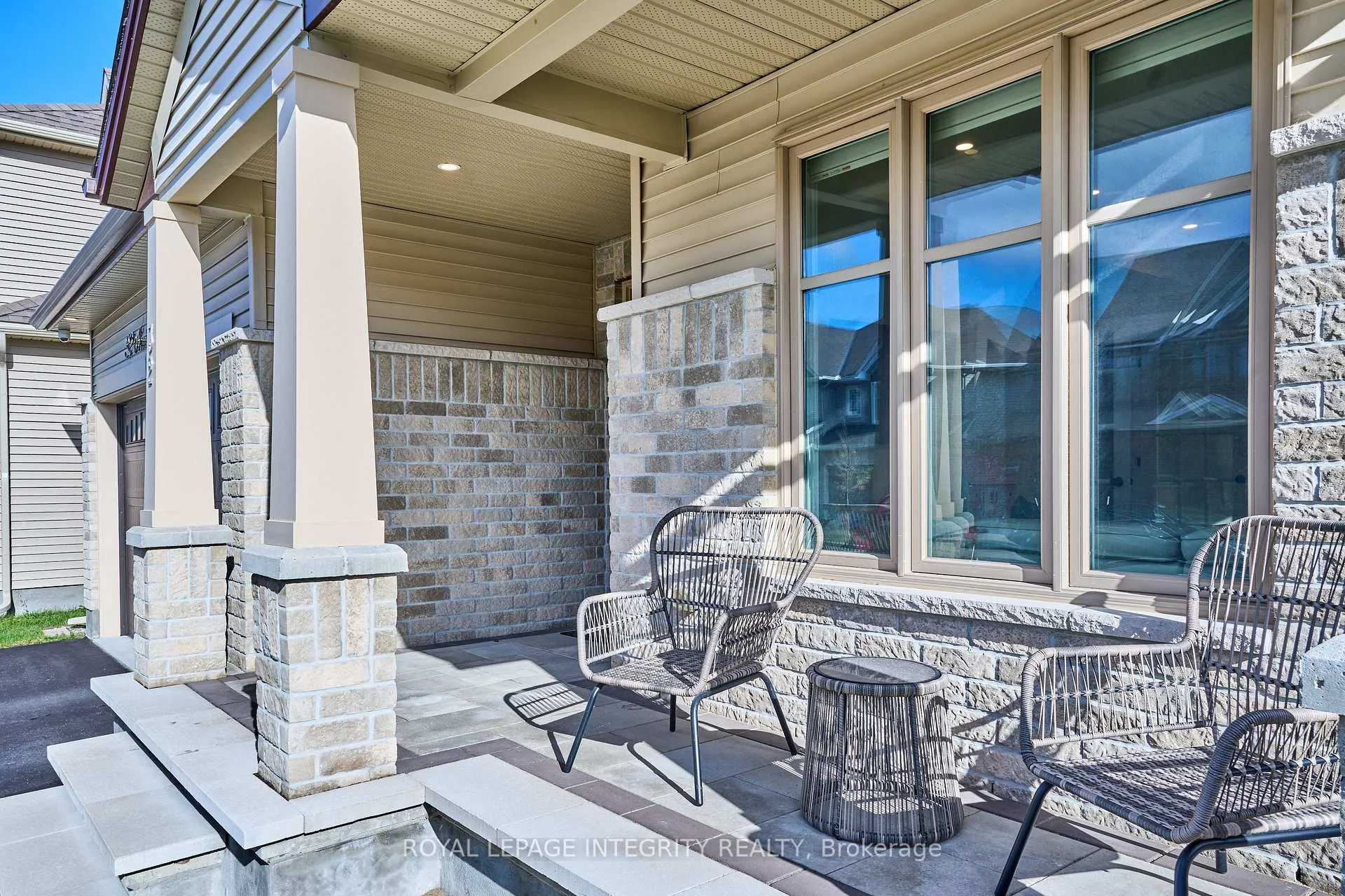 Photo 3 of 32 Aconitum Way, Ottawa, Blossom Park/Kemp Park/Findlay Creek — HOMEH