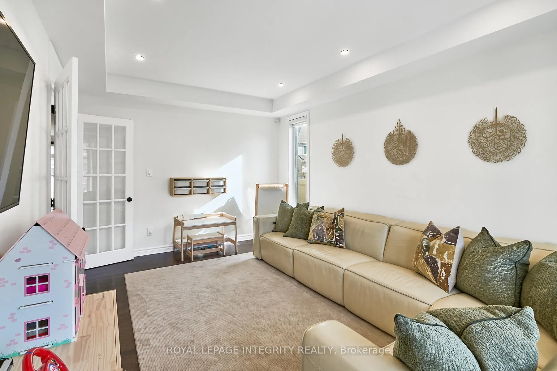 Photo 5 of 32 Aconitum Way, Ottawa, Blossom Park/Kemp Park/Findlay Creek — HOMEH