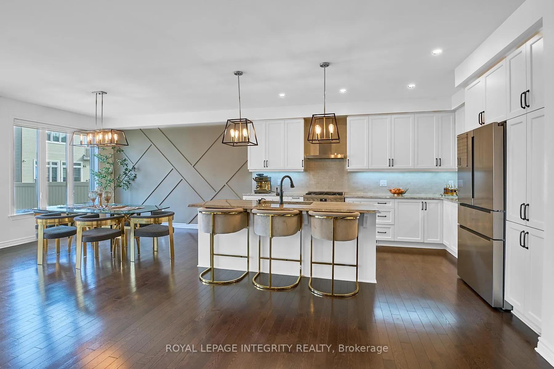Photo 10 of 32 Aconitum Way, Ottawa, Blossom Park/Kemp Park/Findlay Creek — HOMEH