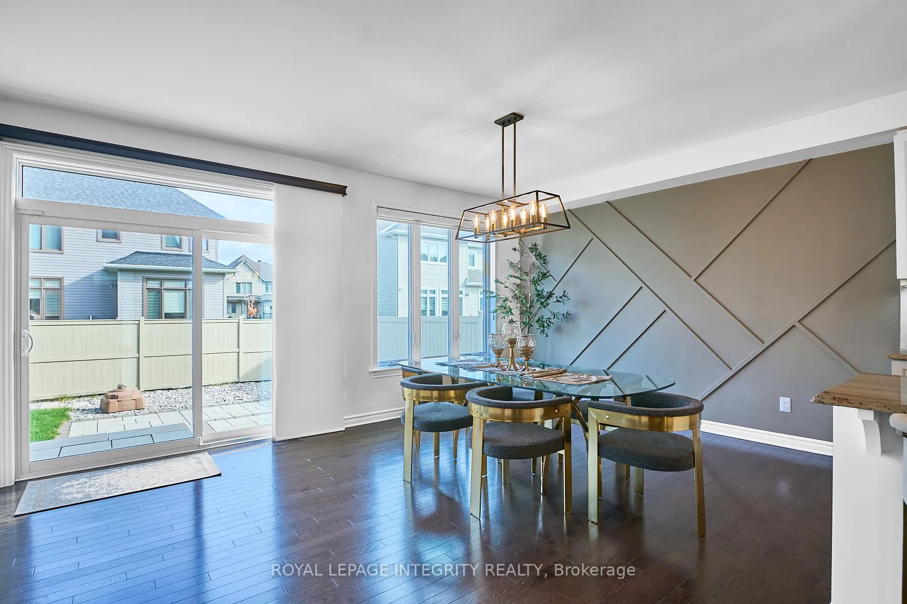 Photo 15 of 32 Aconitum Way, Ottawa, Blossom Park/Kemp Park/Findlay Creek — HOMEH