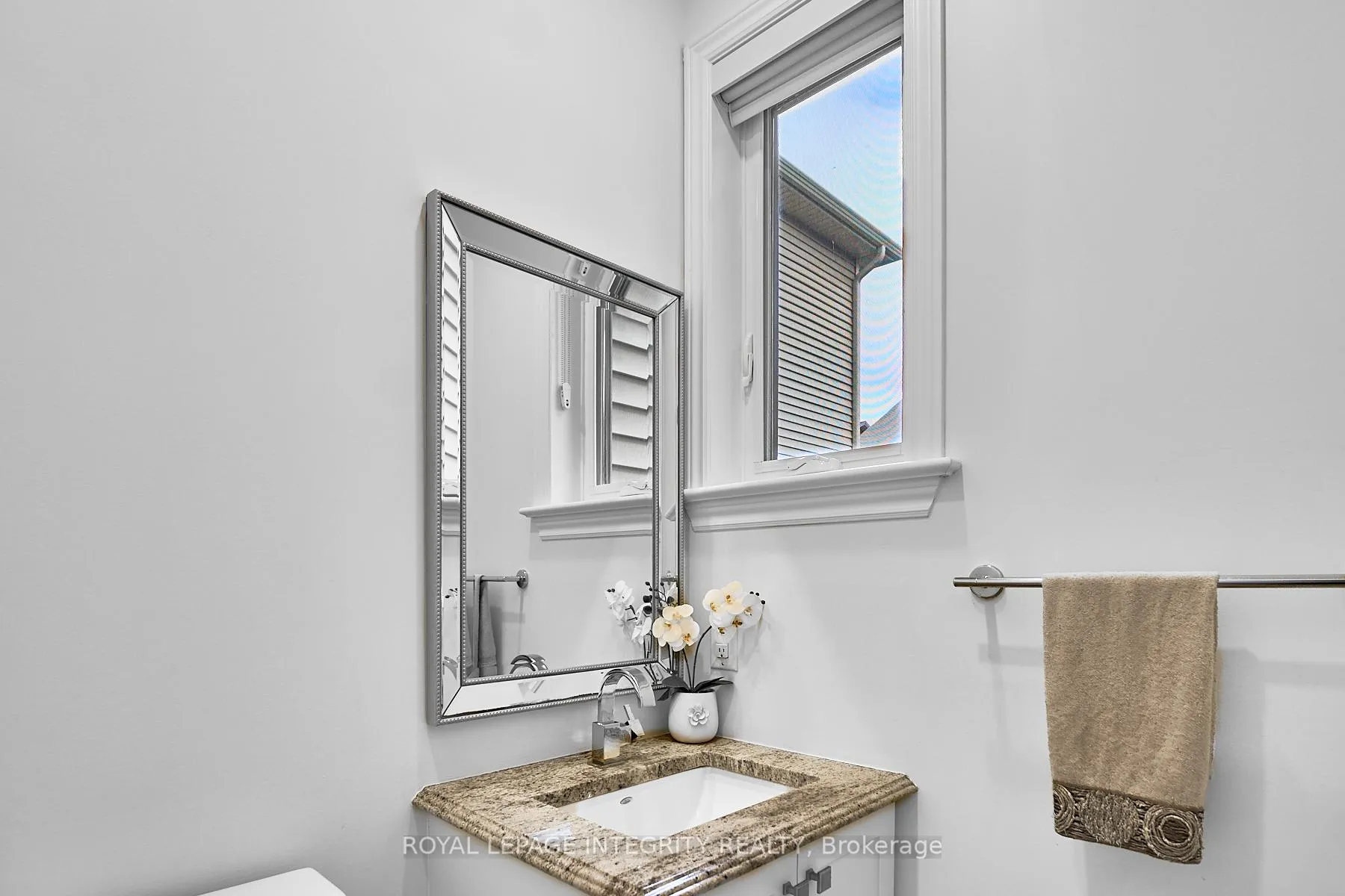 Photo 19 of 32 Aconitum Way, Ottawa, Blossom Park/Kemp Park/Findlay Creek — HOMEH