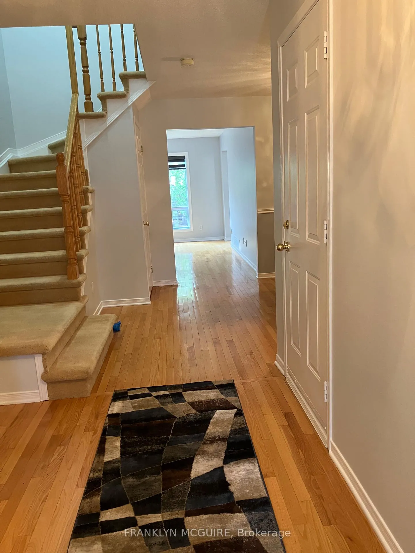 Photo 2 of 22 birchbank Crescent, Ottawa, Kanata - Bridlewood — HOMEH