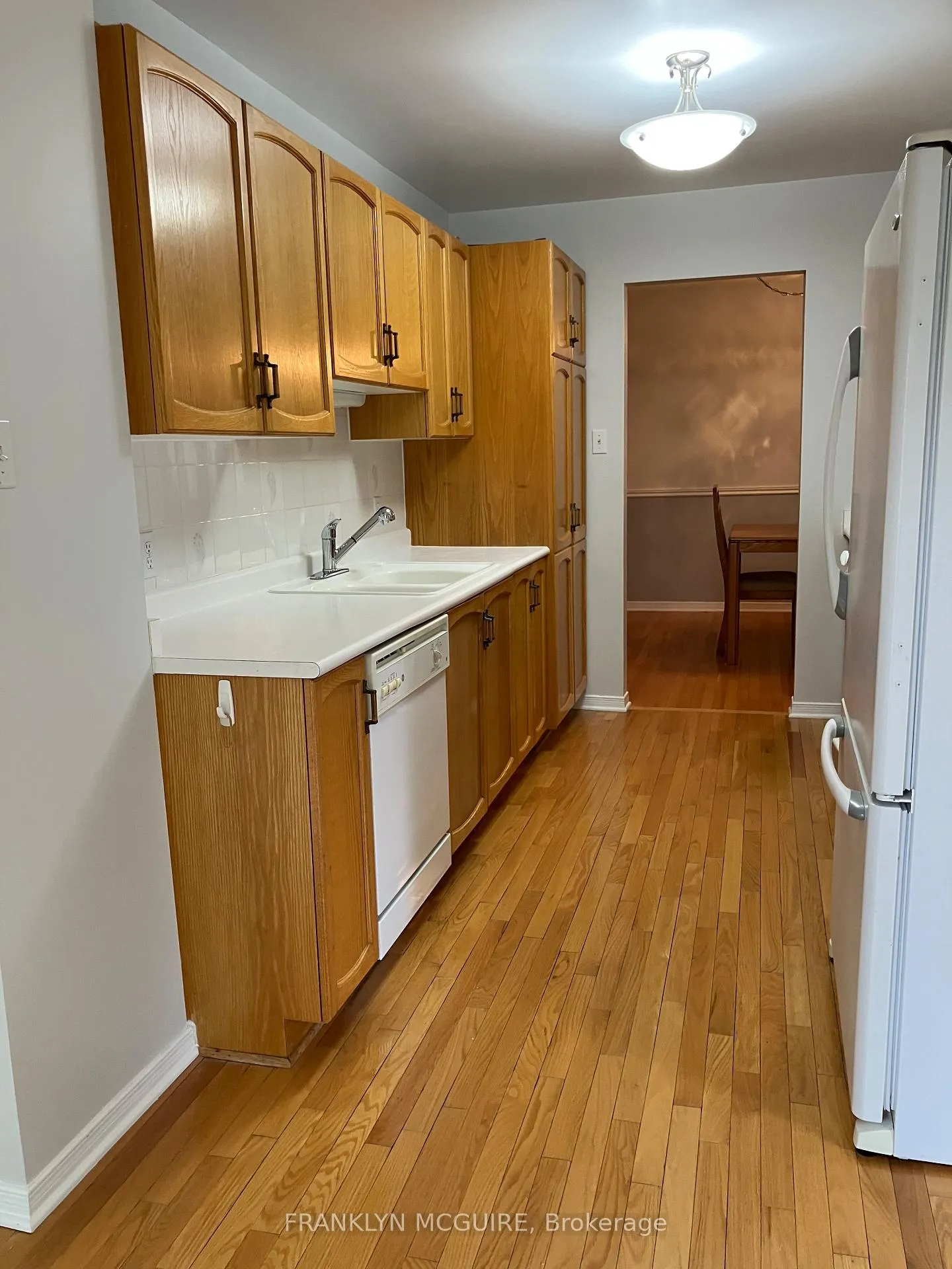 Photo 7 of 22 birchbank Crescent, Ottawa, Kanata - Bridlewood — HOMEH