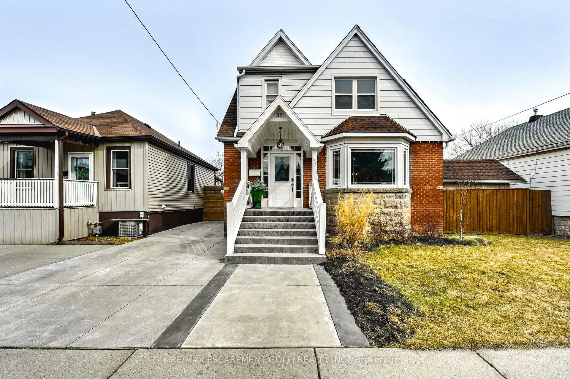 Photo 1 of 35 Allan Avenue, Hamilton, Homeside — HOMEH