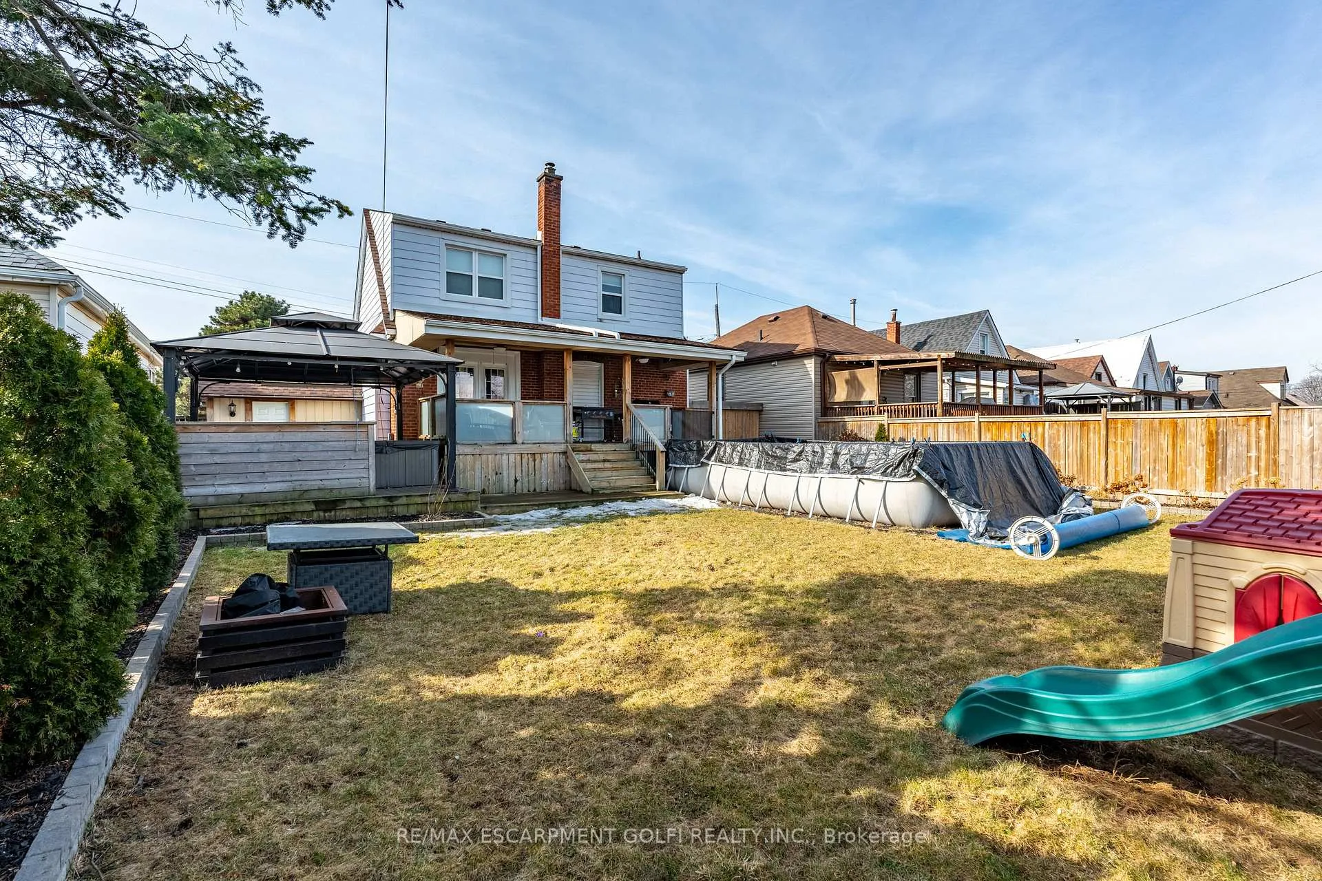 Photo 36 of 35 Allan Avenue, Hamilton, Homeside — HOMEH