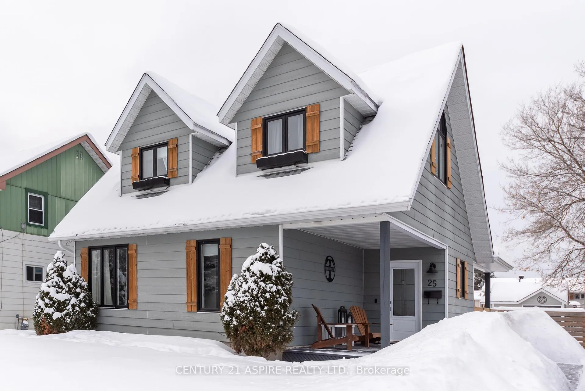 Photo 1 of 25 Doran Street, Petawawa — HOMEH