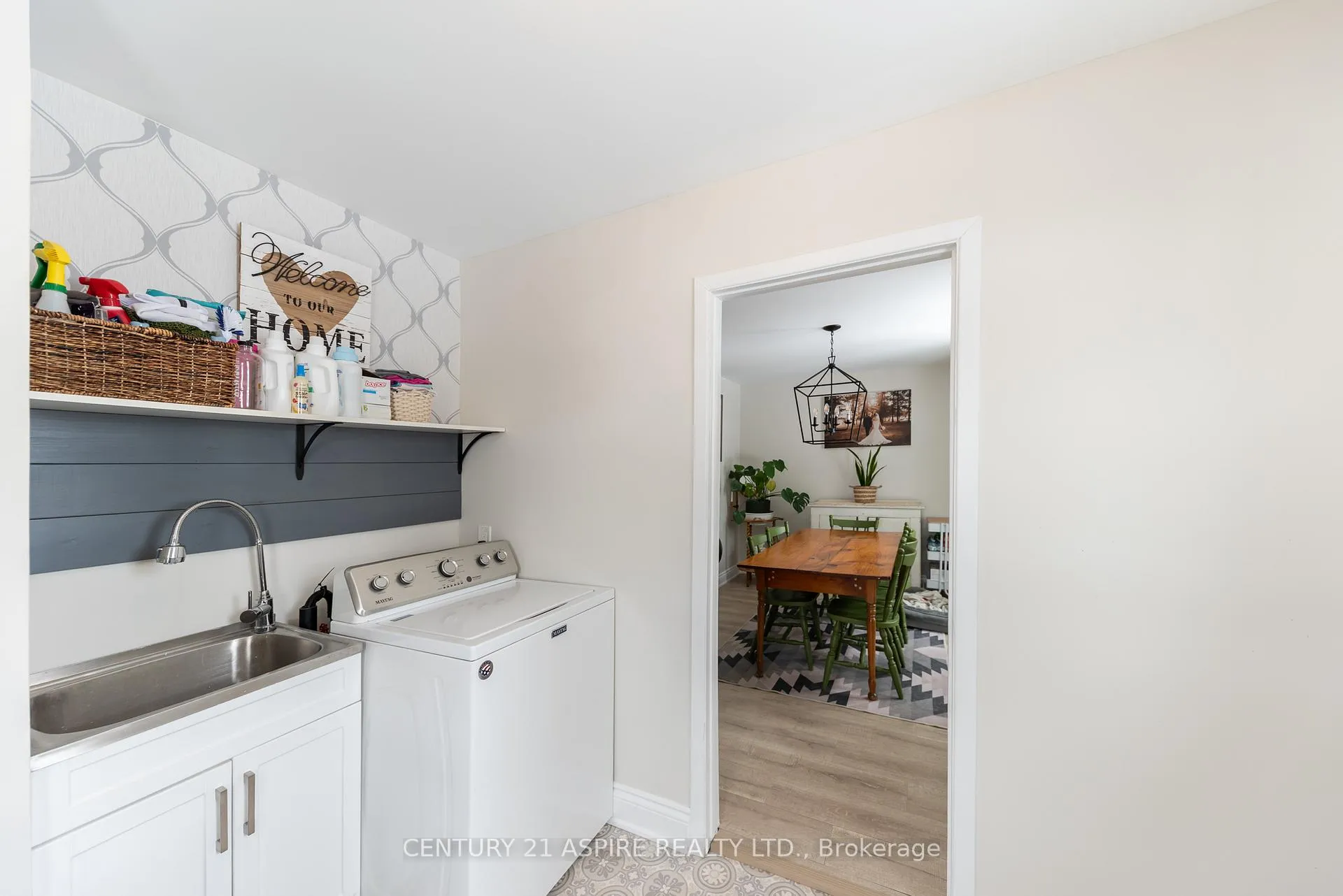Photo 23 of 25 Doran Street, Petawawa — HOMEH