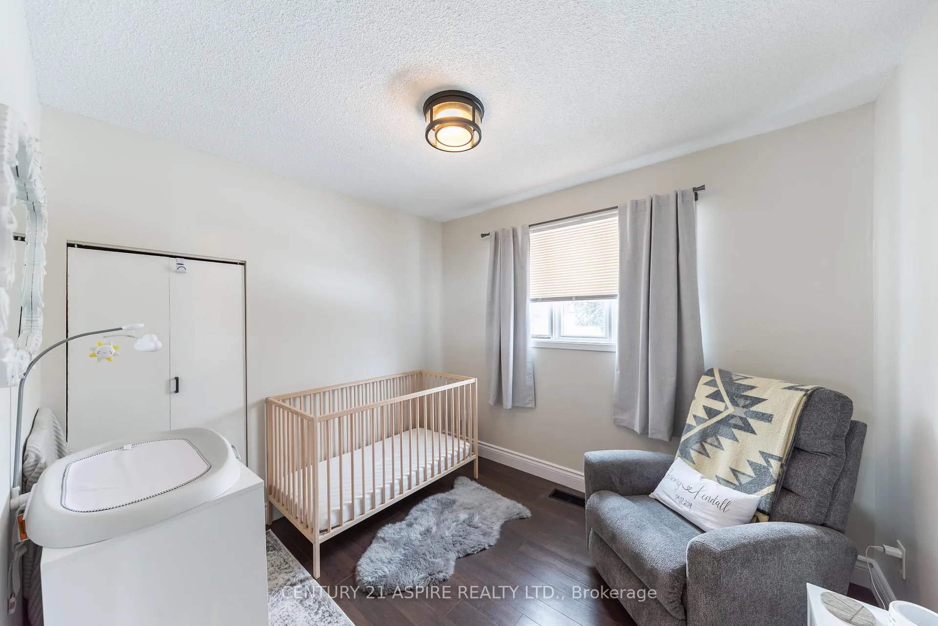 Photo 32 of 25 Doran Street, Petawawa — HOMEH