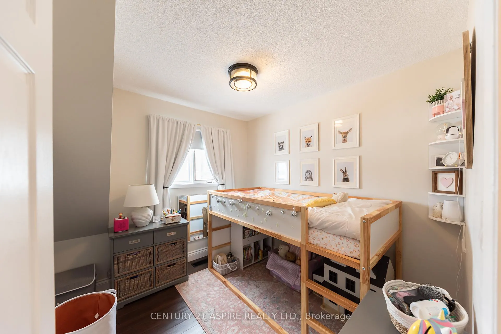 Photo 36 of 25 Doran Street, Petawawa — HOMEH