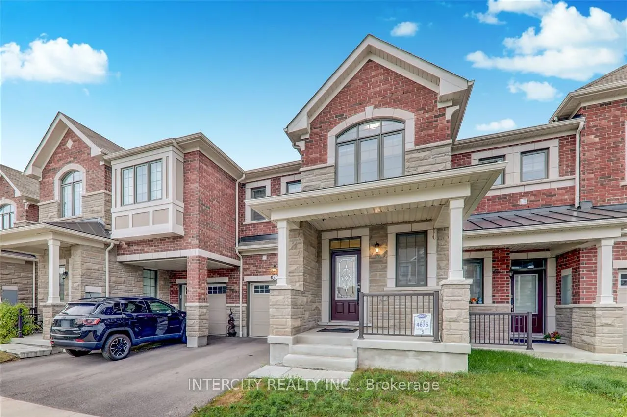 Photo 1 of 27 Broden Crescent, Whitby, Rural Whitby — HOMEH