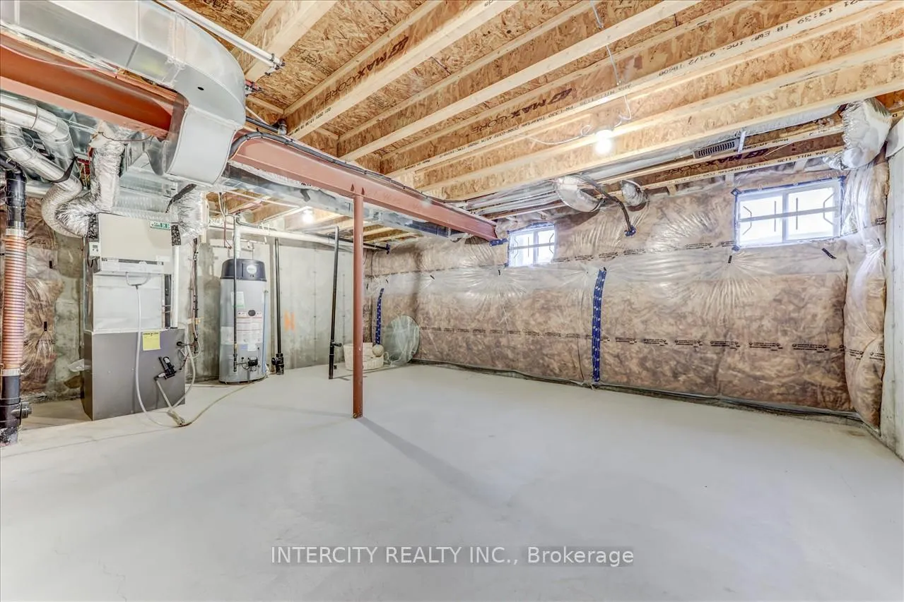 Photo 27 of 27 Broden Crescent, Whitby, Rural Whitby — HOMEH