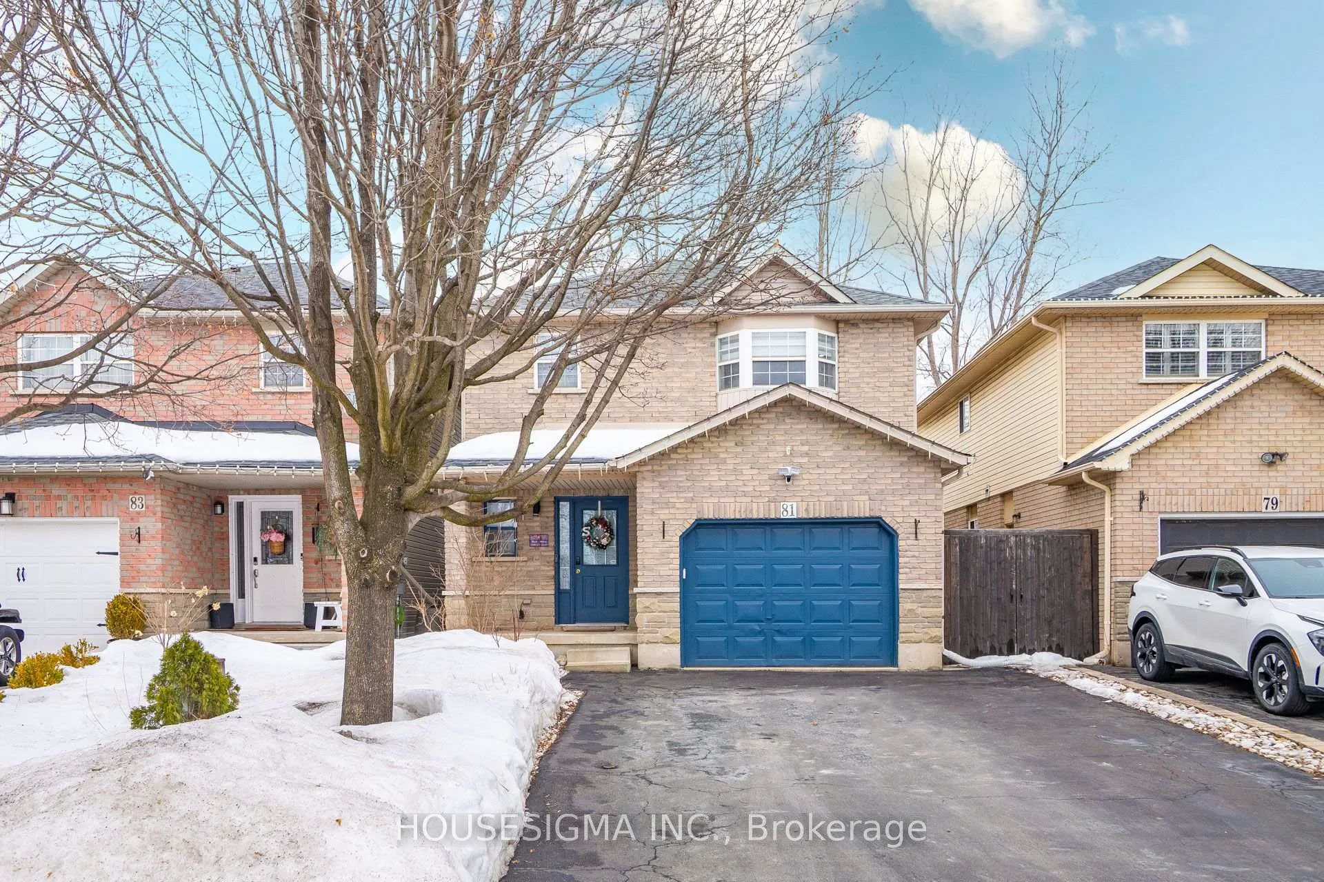 Photo 4 of 81 Kendrick Court, Hamilton, Ancaster — HOMEH